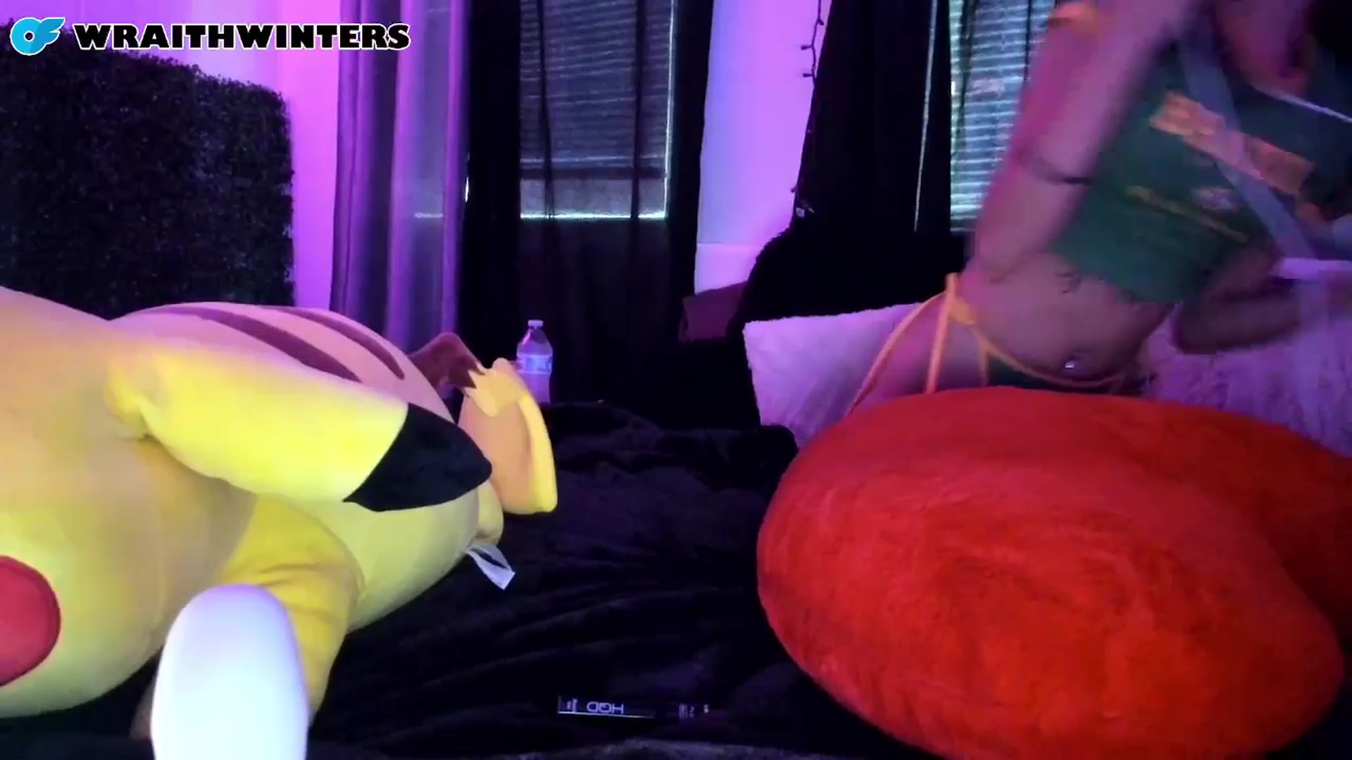 Gallery image thumbnail from wraithbennet's myfreecams stream on, 05/03/2025, 16:43 image 16 of 20