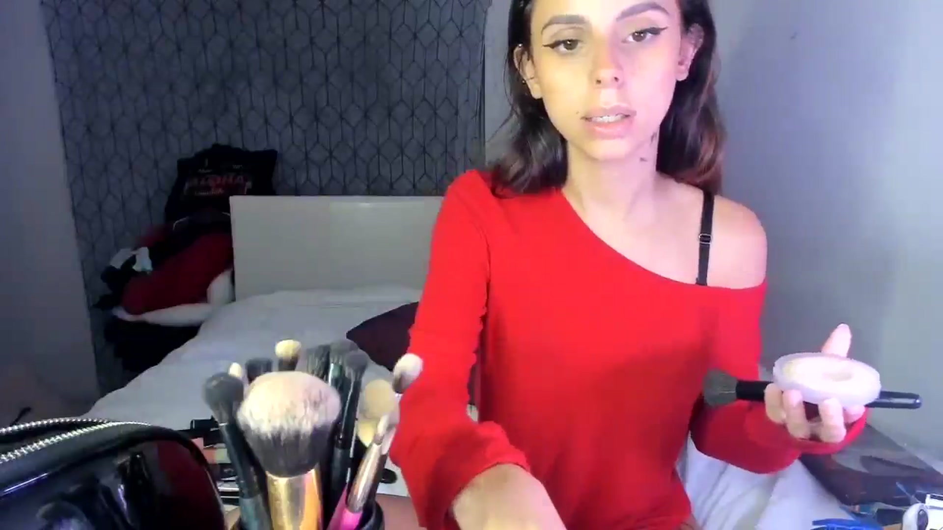 Gallery image thumbnail from wraithbennet's myfreecams stream on, 06/04/2025, 02:49 image 15 of 20