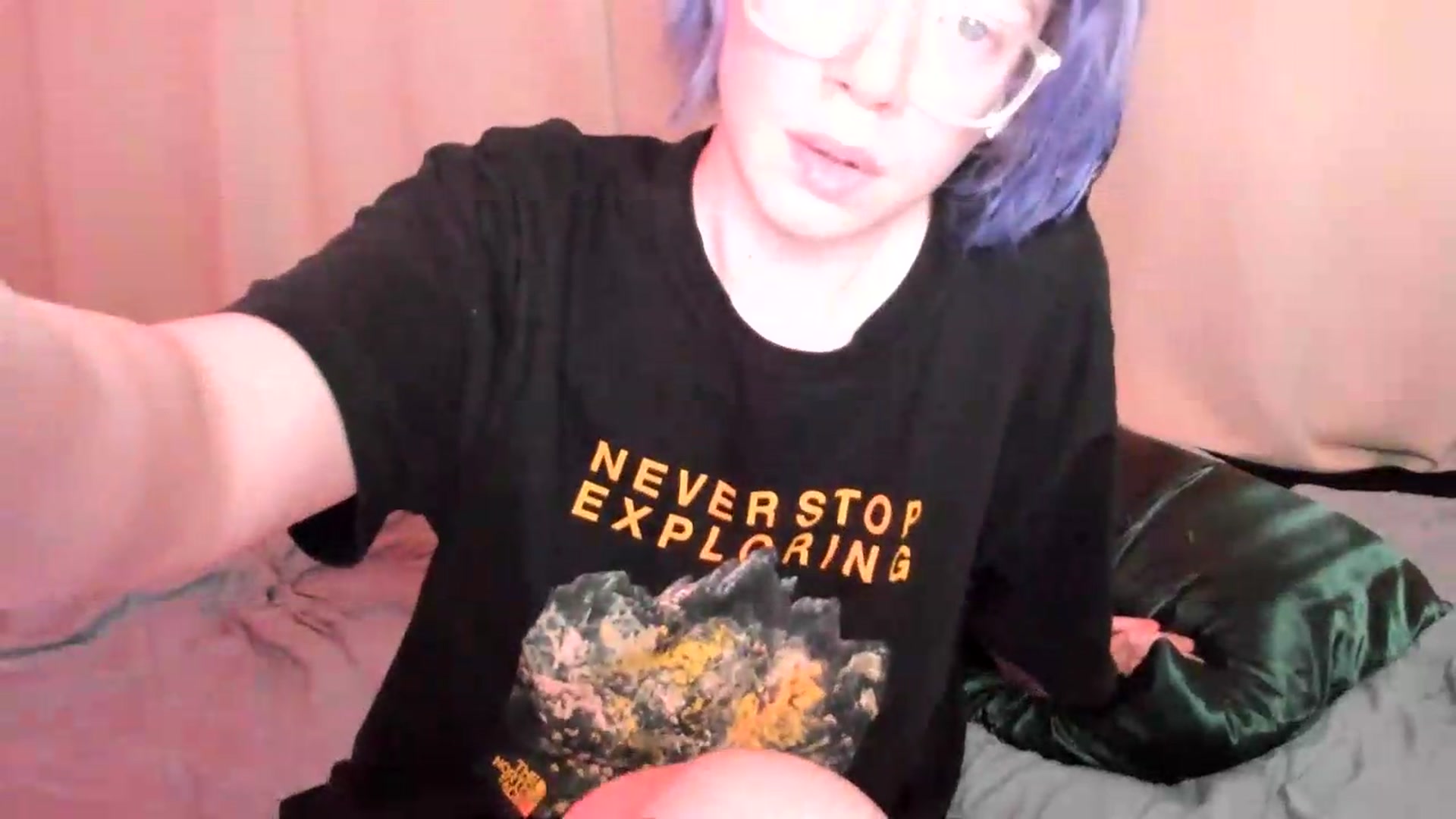 Gallery image thumbnail from wrong_room's myfreecams stream on, 06/28/2026, 11:55 image 8 of 20