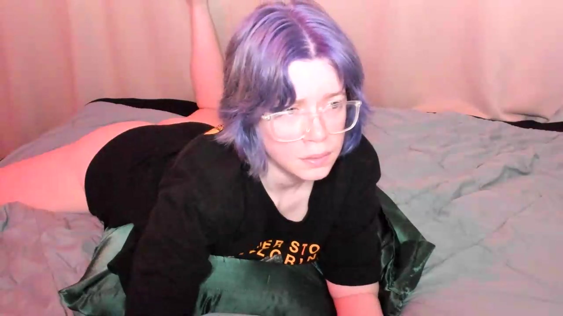 Gallery image thumbnail from wrong_room's myfreecams stream on, 06/28/2026, 12:44 image 3 of 20