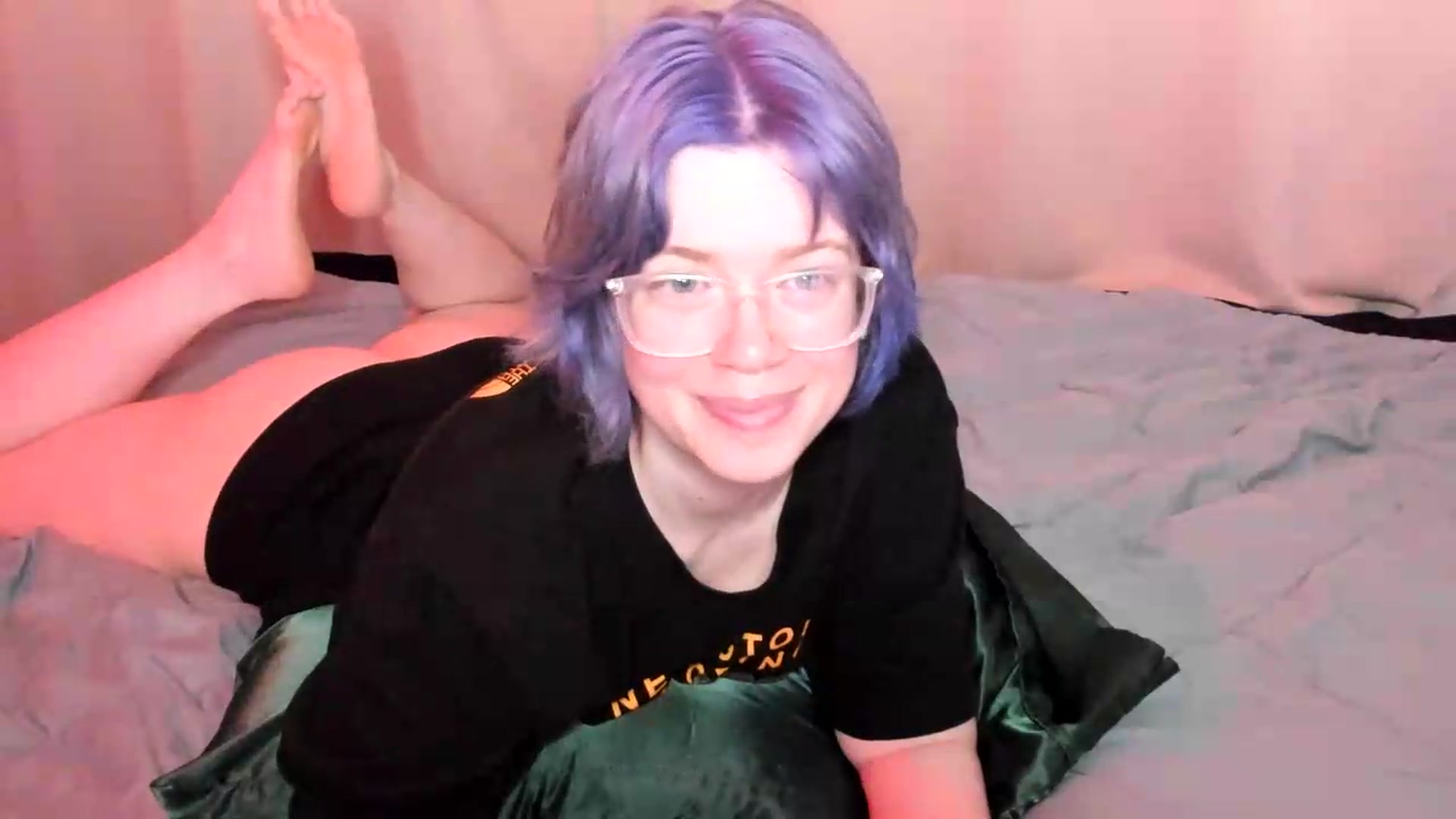 Gallery image thumbnail from wrong_room's myfreecams stream on, 06/28/2026, 12:44 image 13 of 20