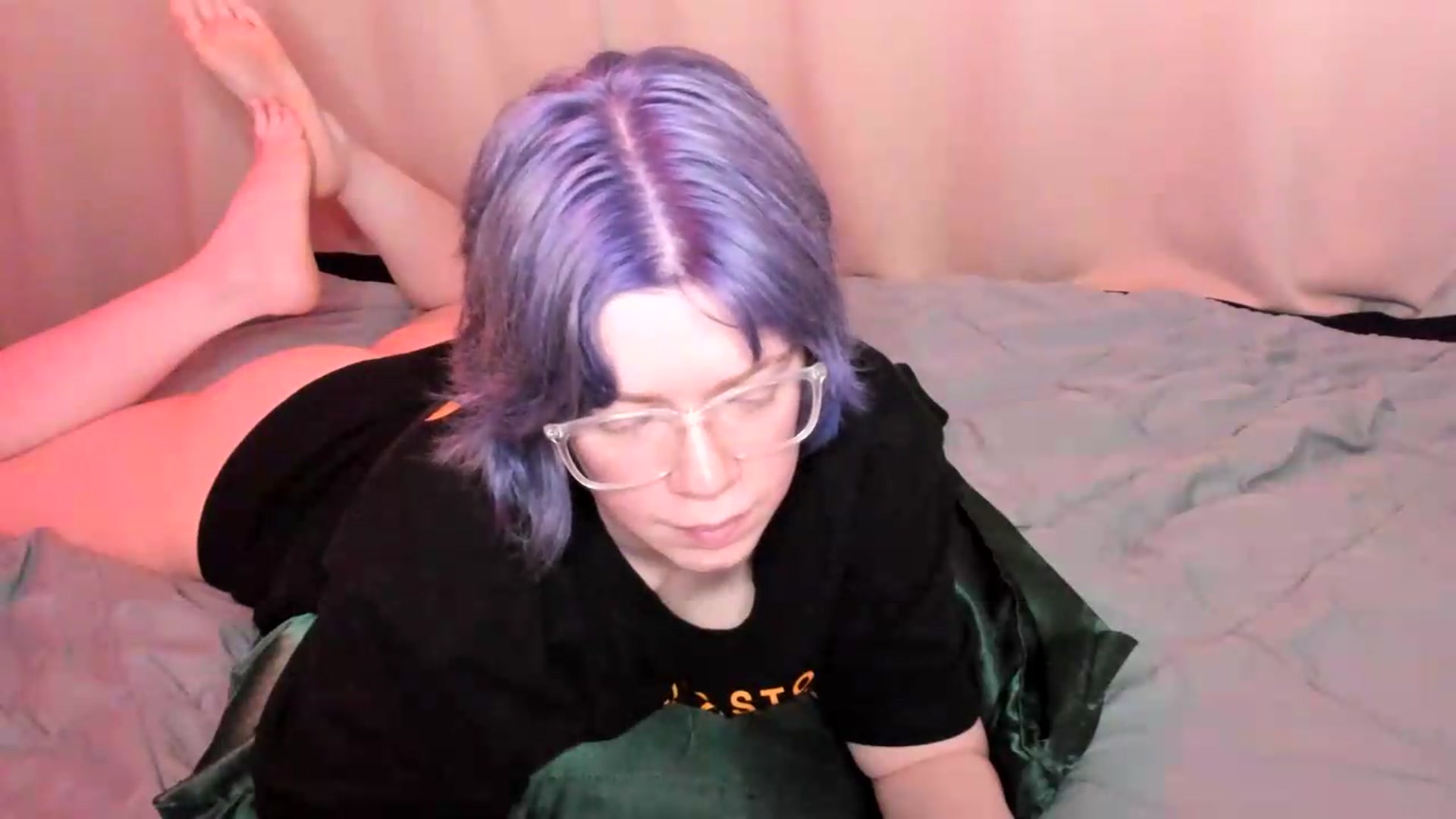 Gallery image thumbnail from wrong_room's myfreecams stream on, 06/28/2026, 12:44 image 8 of 20