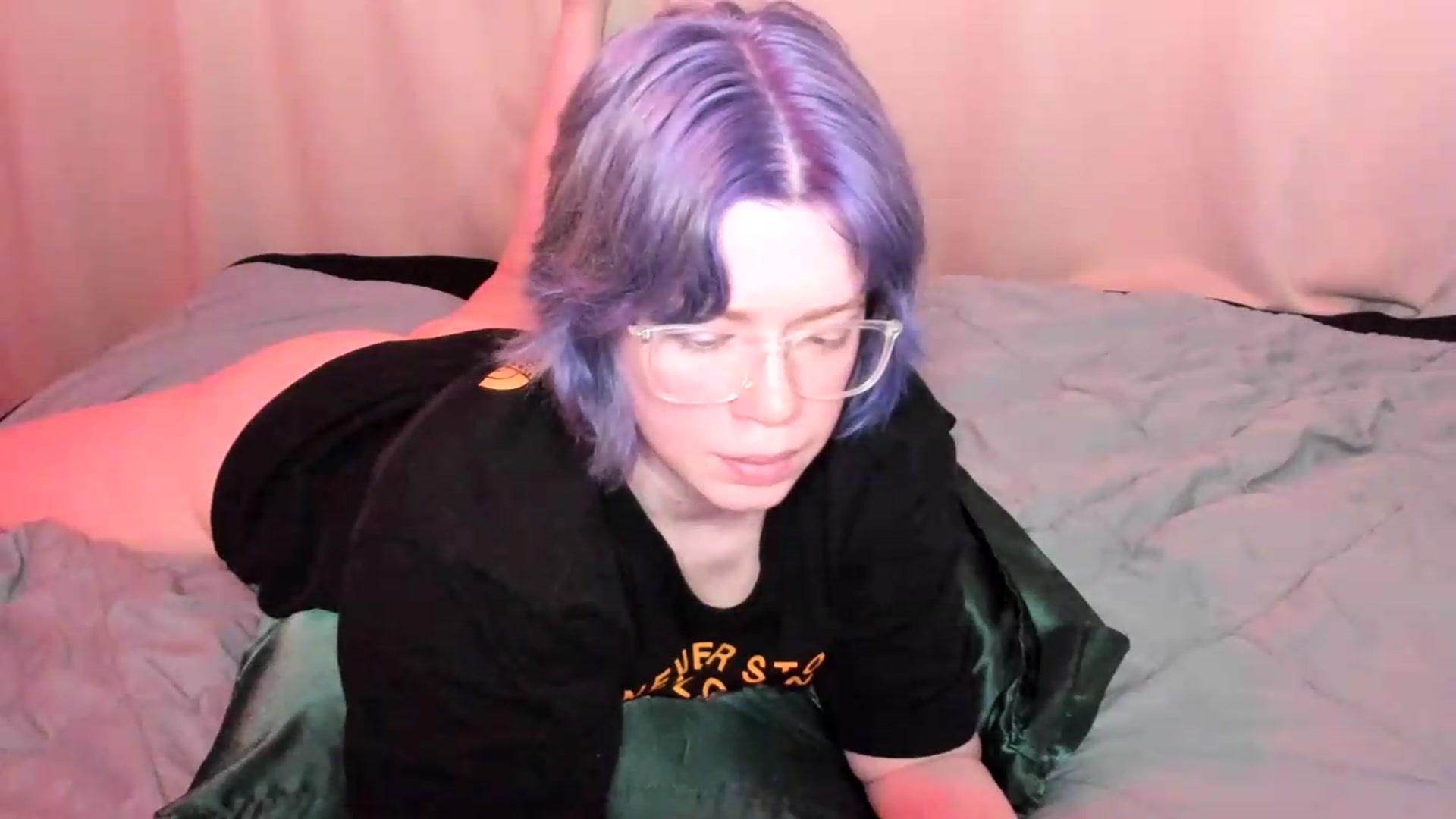 Gallery image thumbnail from wrong_room's myfreecams stream on, 06/28/2026, 12:44 image 4 of 20