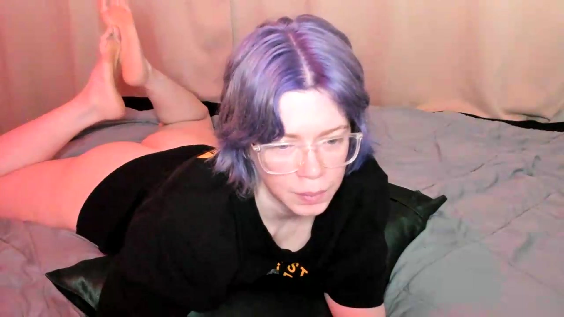 Gallery image thumbnail from wrong_room's myfreecams stream on, 06/28/2026, 13:45 image 9 of 20