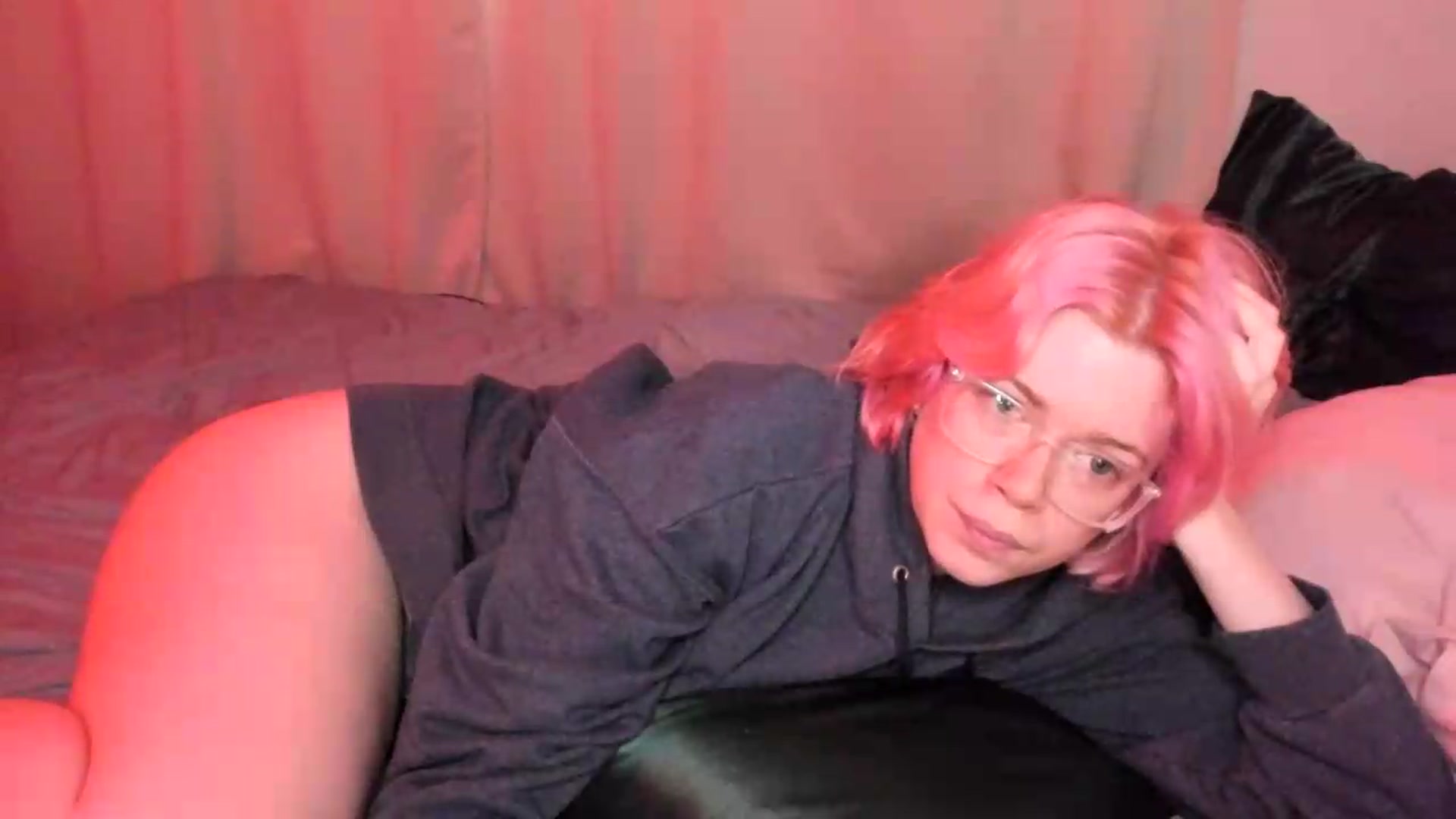 Gallery image thumbnail from wrong_room's myfreecams stream on, 09/12/2026, 16:13 image 3 of 20