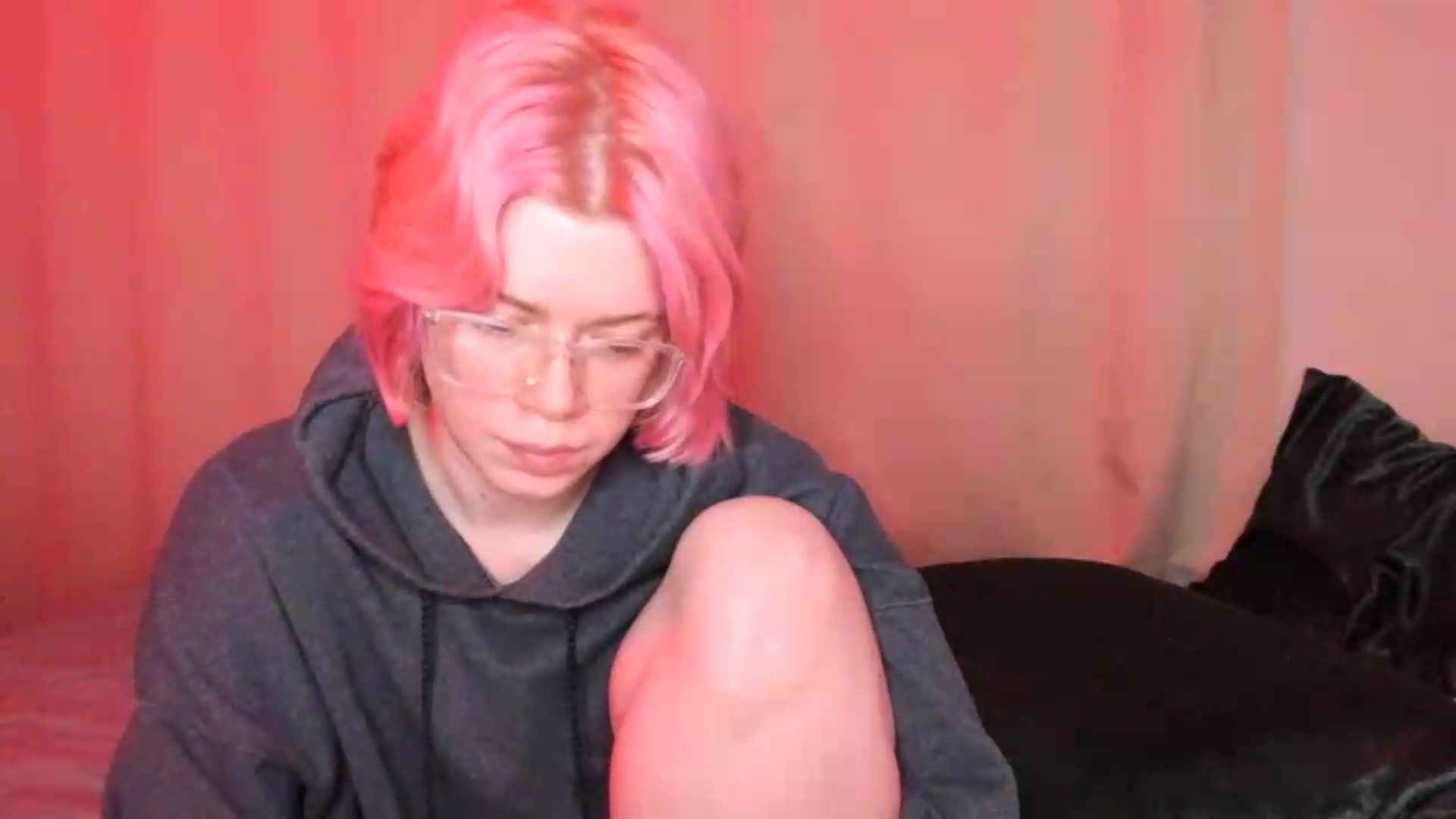 Gallery image thumbnail from wrong_room's myfreecams stream on, 09/12/2026, 18:26 image 2 of 20
