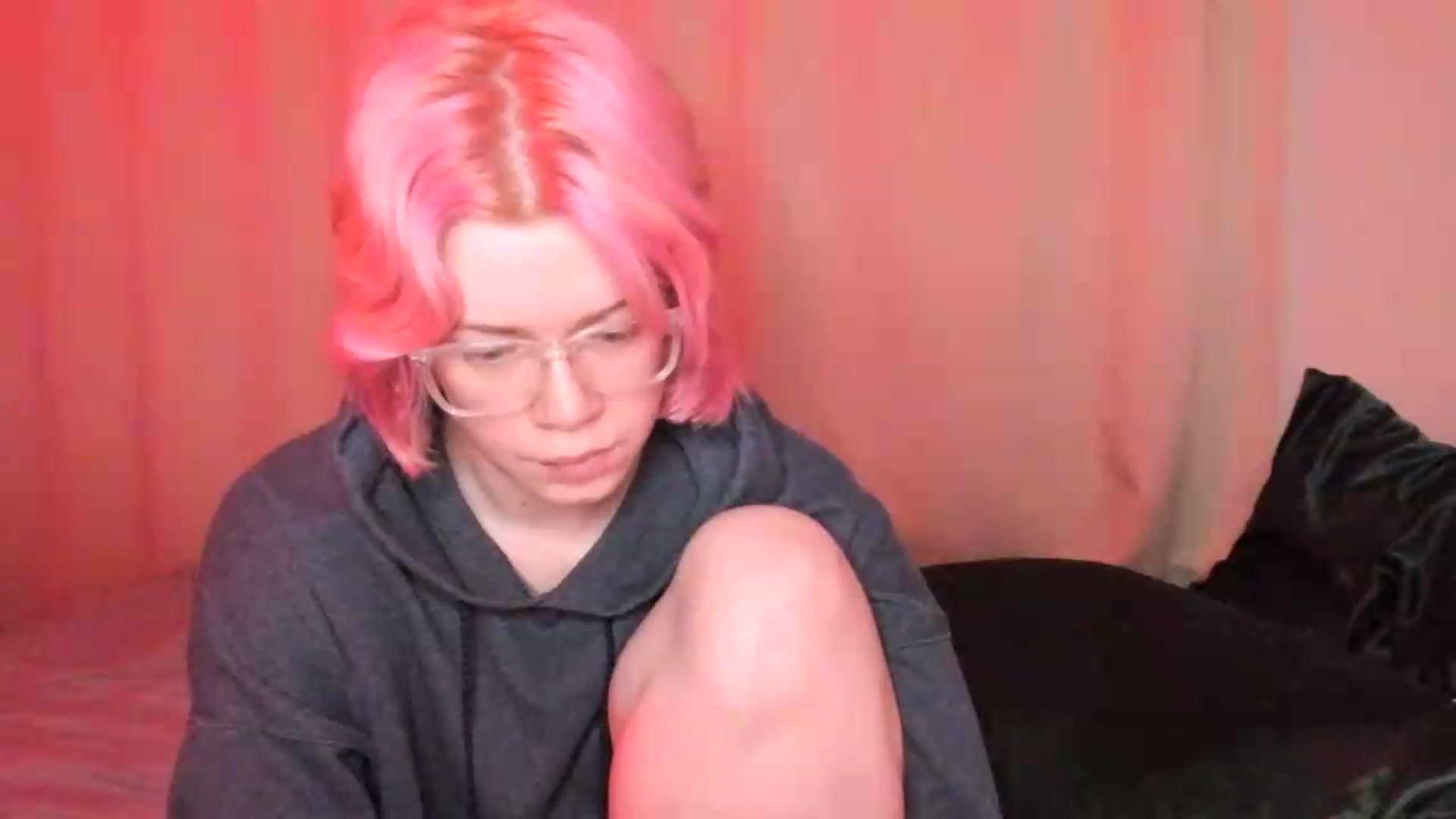 Gallery image thumbnail from wrong_room's myfreecams stream on, 09/12/2026, 18:26 image 13 of 20