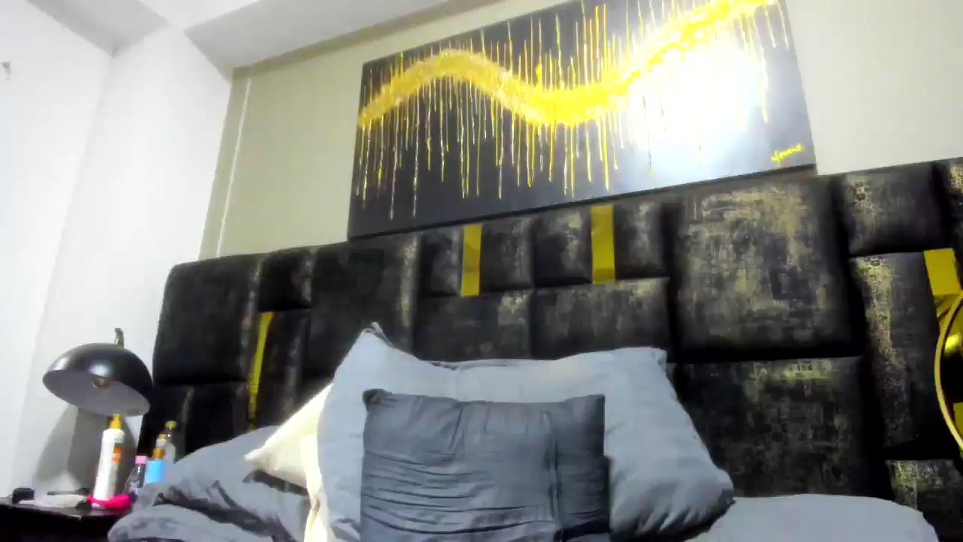 Gallery image thumbnail from wuyny_'s myfreecams stream on, 07/17/2025, 24:17 image 6 of 20