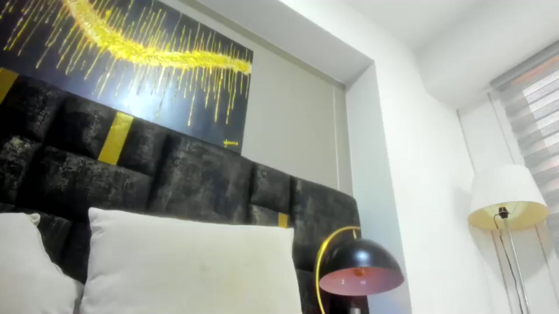 Gallery image thumbnail from wuyny_'s myfreecams stream on, 08/09/2025, 18:01 image 8 of 20