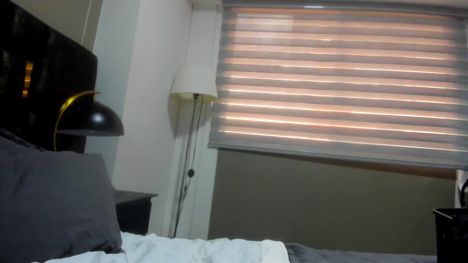 Gallery image thumbnail from wuyny_'s myfreecams stream on, 08/17/2025, 17:29 image 15 of 20