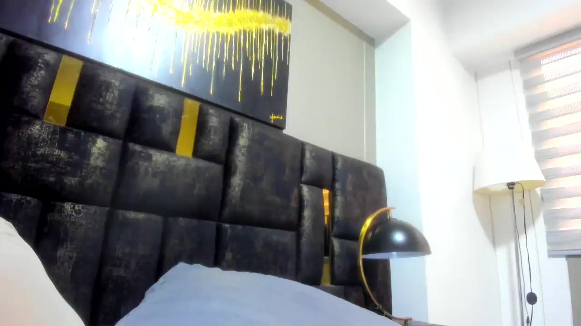 Gallery image thumbnail from wuyny_'s myfreecams stream on, 08/17/2025, 20:13 image 12 of 20