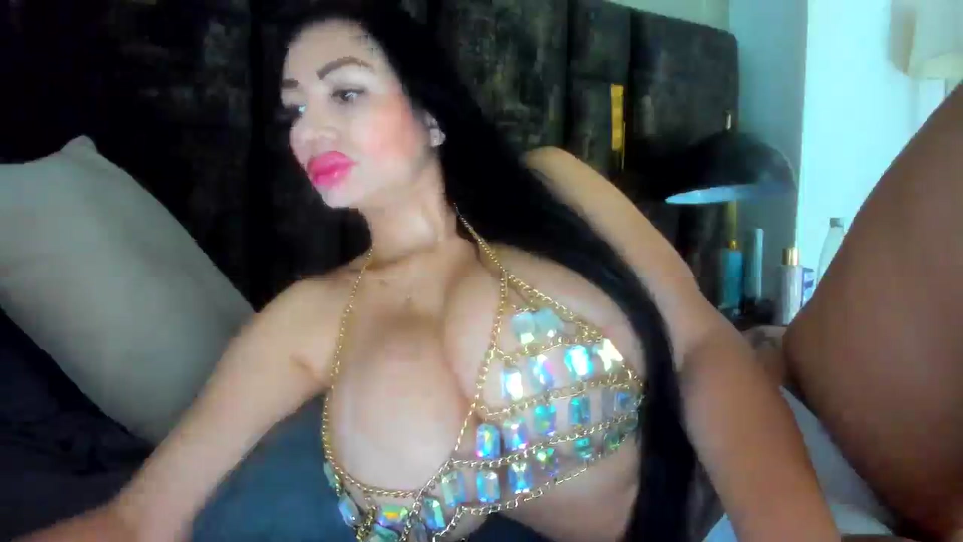 Gallery image thumbnail from wuyny_'s myfreecams stream on, 09/27/2025, 15:31 image 13 of 20