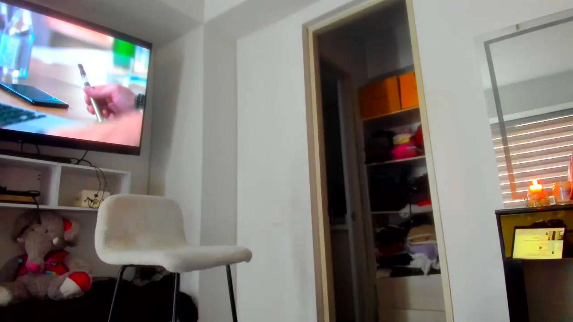 Gallery image thumbnail from wuyny_'s myfreecams stream on, 12/20/2025, 17:57 image 18 of 20
