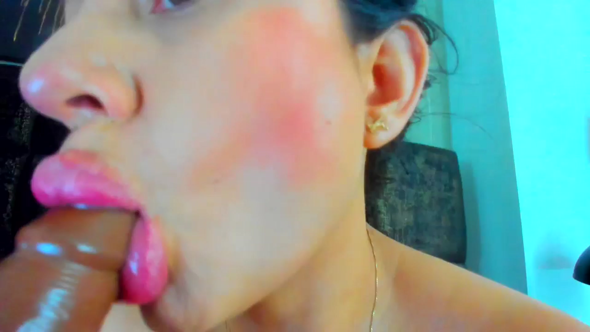 Gallery image thumbnail from wuyny_'s myfreecams stream on, 01/03/2026, 18:07 image 11 of 20