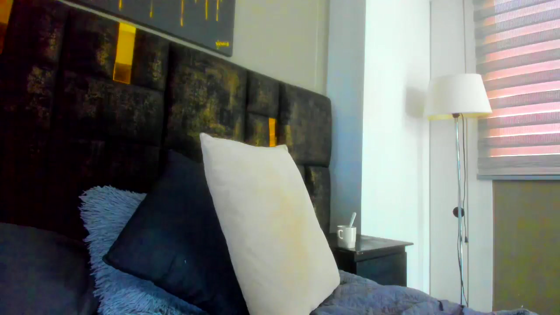Gallery image thumbnail from wuyny_'s myfreecams stream on, 03/01/2026, 17:33 image 20 of 20