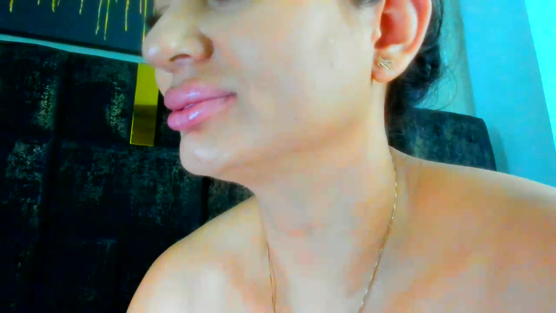 Gallery image thumbnail from wuyny_'s myfreecams stream on, 05/22/2026, 01:45 image 7 of 20