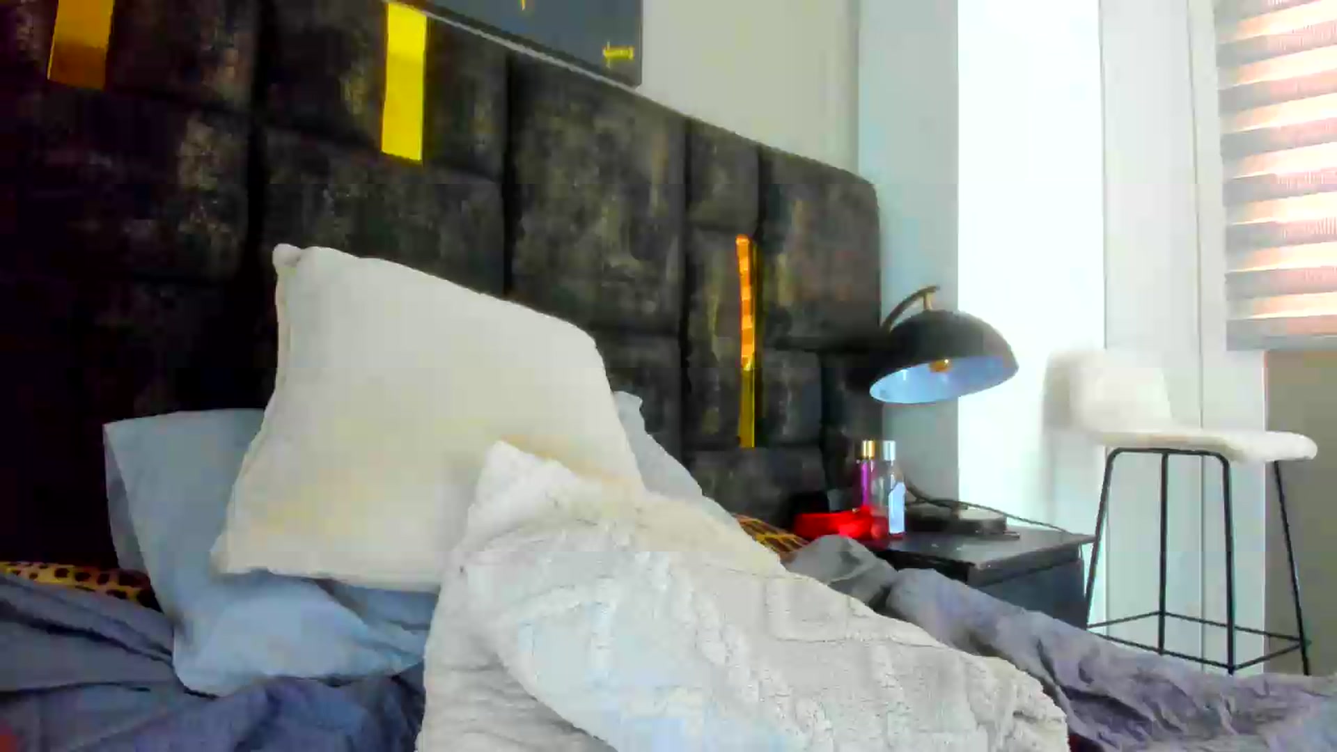 Gallery image thumbnail from wuyny_'s myfreecams stream on, 06/06/2026, 18:14 image 5 of 20