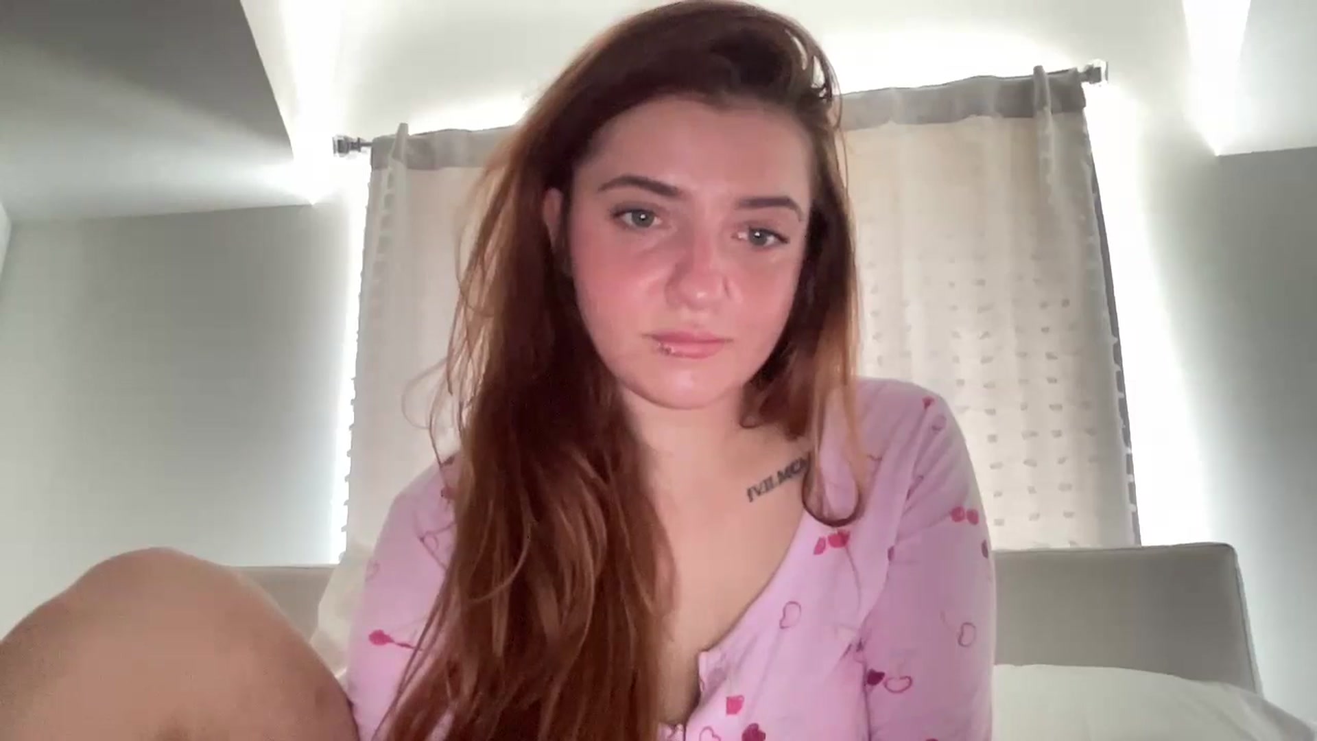Gallery image thumbnail from xARIELx's myfreecams stream on, 05/29/2024, 16:00 image 14 of 20