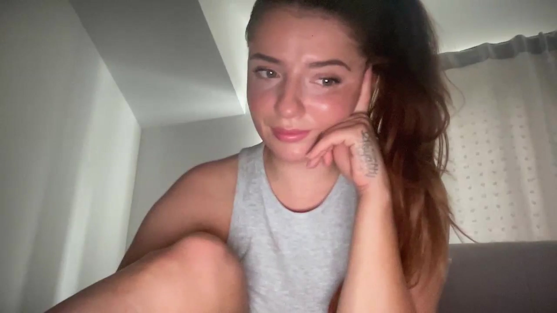 Gallery image thumbnail from xARIELx's myfreecams stream on, 06/02/2024, 18:48 image 16 of 20