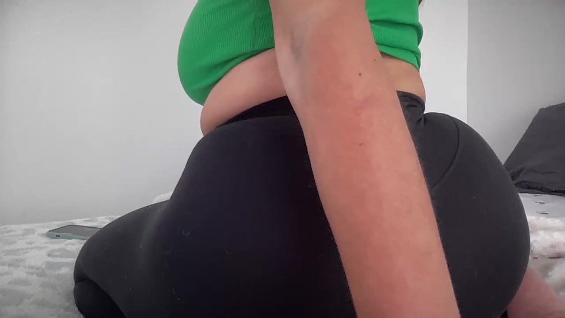 Gallery image thumbnail from xARIELx's myfreecams stream on, 06/10/2024, 15:18 image 9 of 20