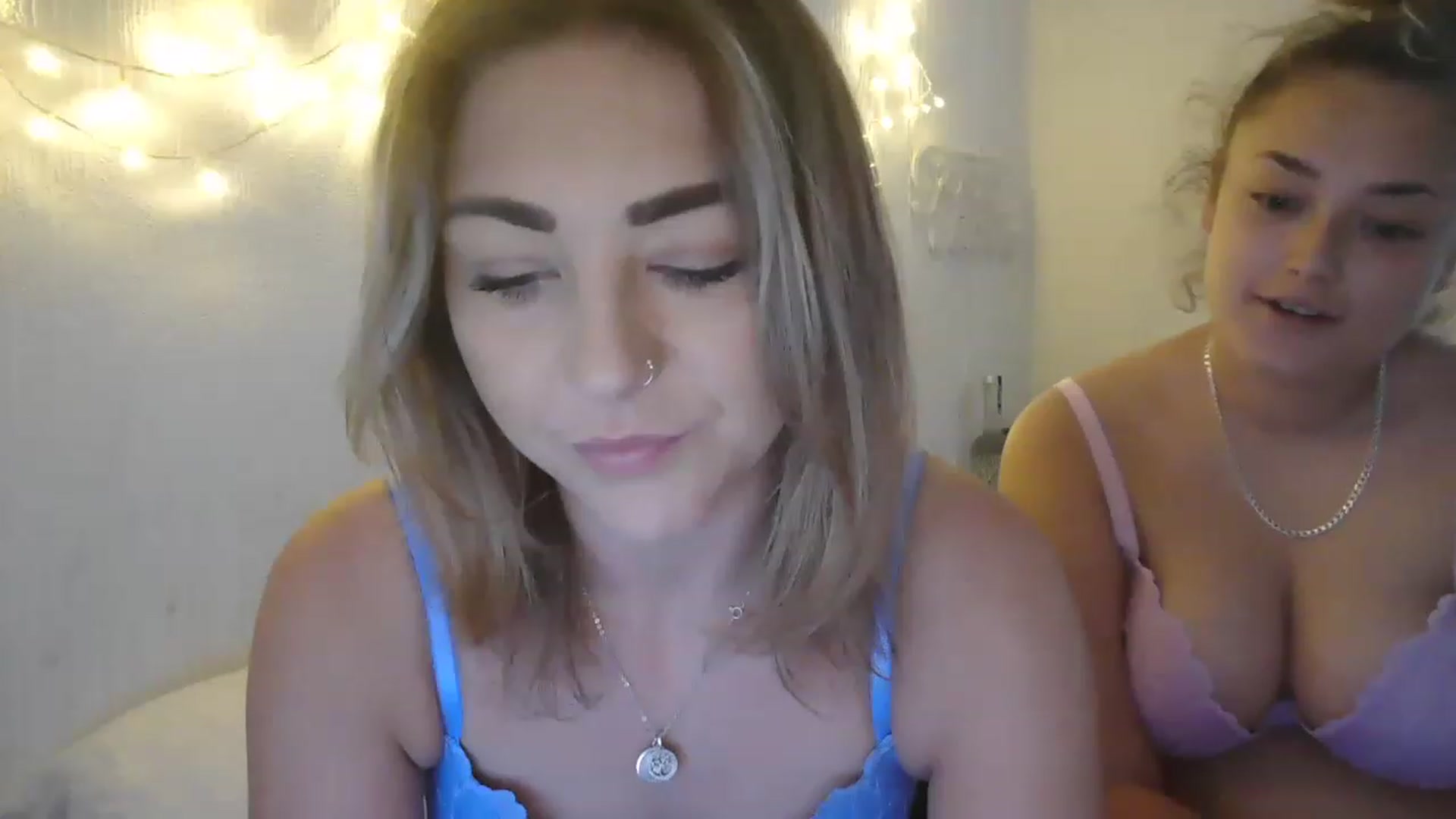 Gallery image thumbnail from xBossGalsx's myfreecams stream on, 06/17/2023, 15:59 image 6 of 20