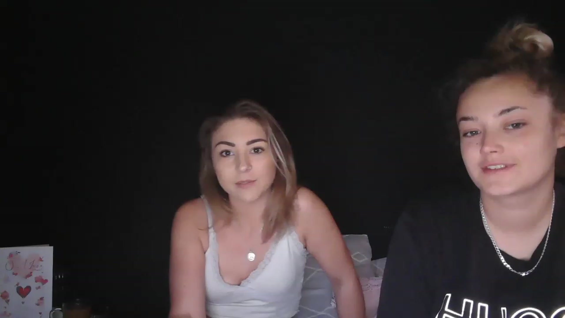 Gallery image thumbnail from xBossGalsx's myfreecams stream on, 06/21/2023, 10:52 image 15 of 20