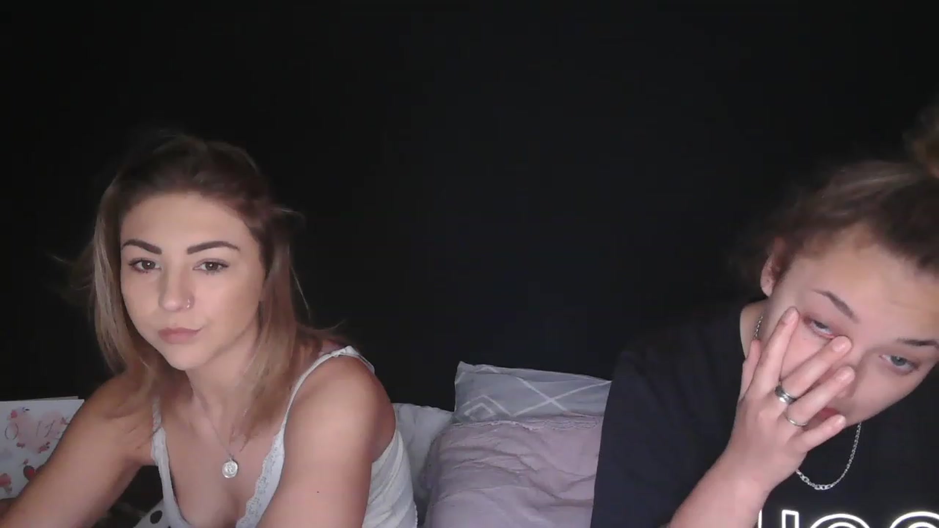 Gallery image thumbnail from xBossGalsx's myfreecams stream on, 06/21/2023, 10:52 image 1 of 20