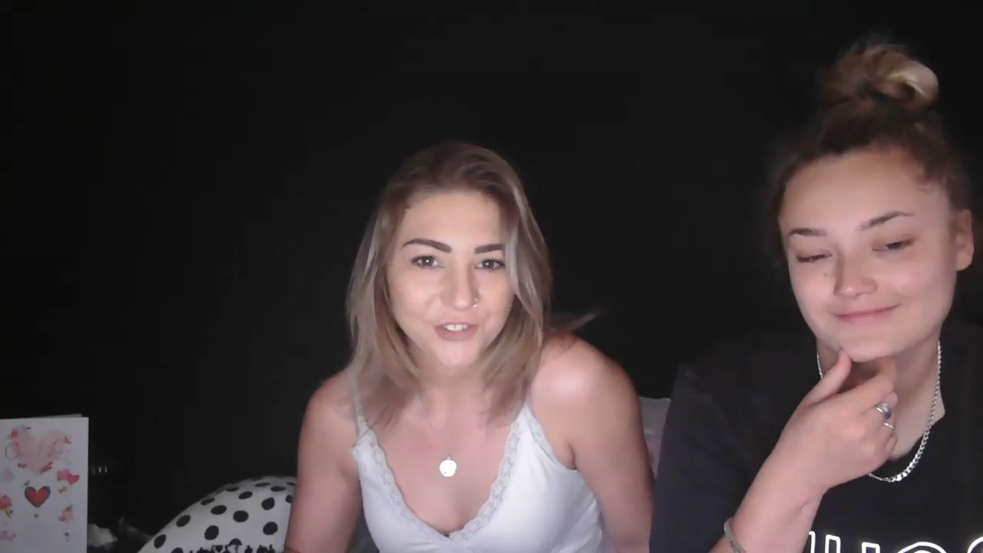 Gallery image thumbnail from xBossGalsx's myfreecams stream on, 06/21/2023, 10:52 image 4 of 20