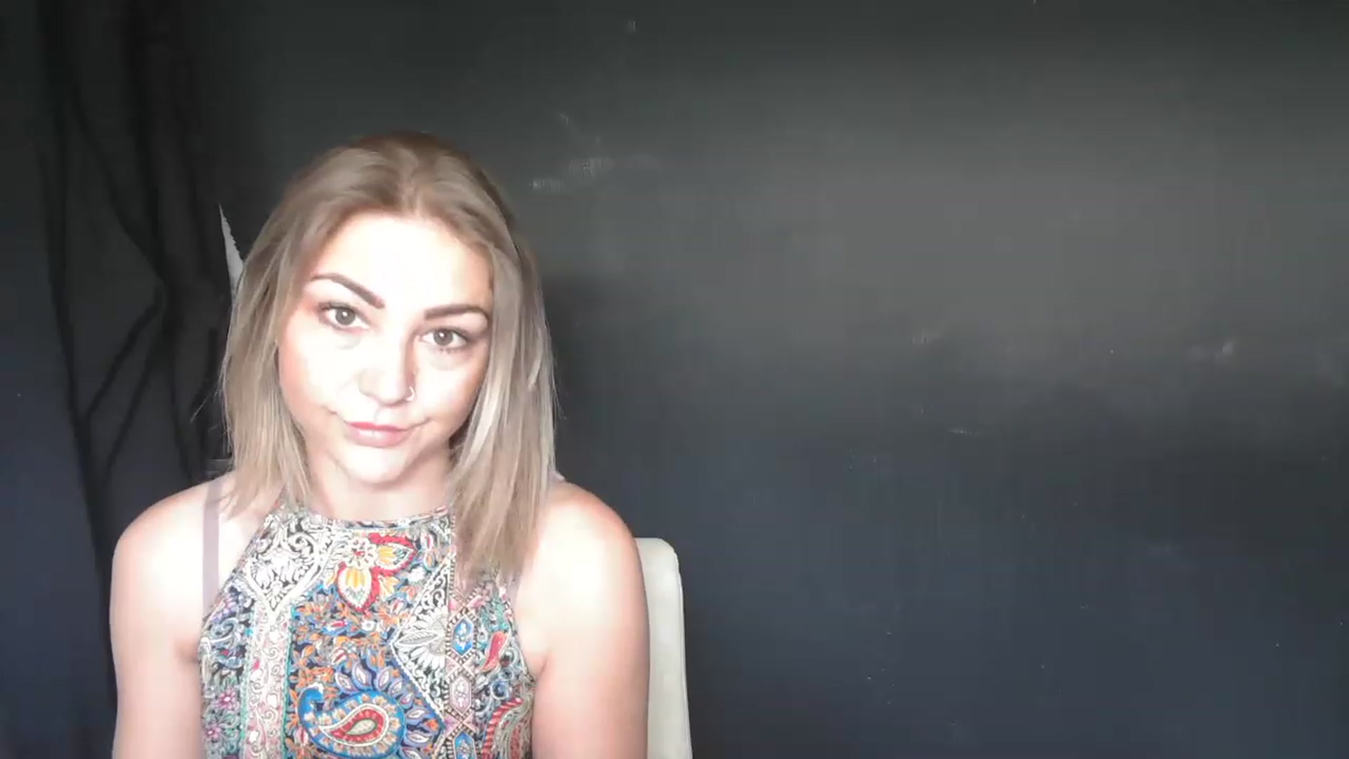 Gallery image thumbnail from xBossGalsx's myfreecams stream on, 06/26/2023, 12:10 image 15 of 20