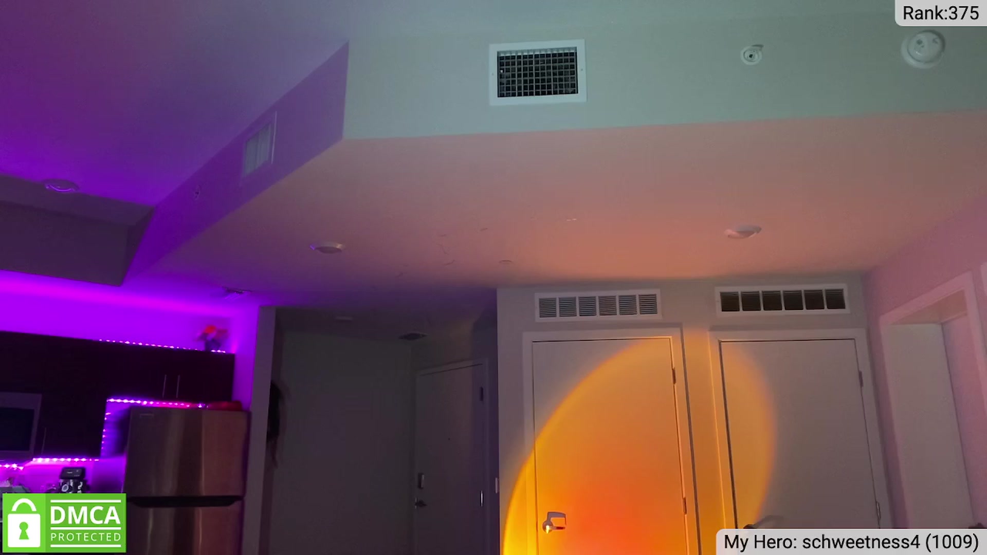 Gallery image thumbnail from xColombiana's myfreecams stream on, 06/21/2023, 03:31 image 17 of 20