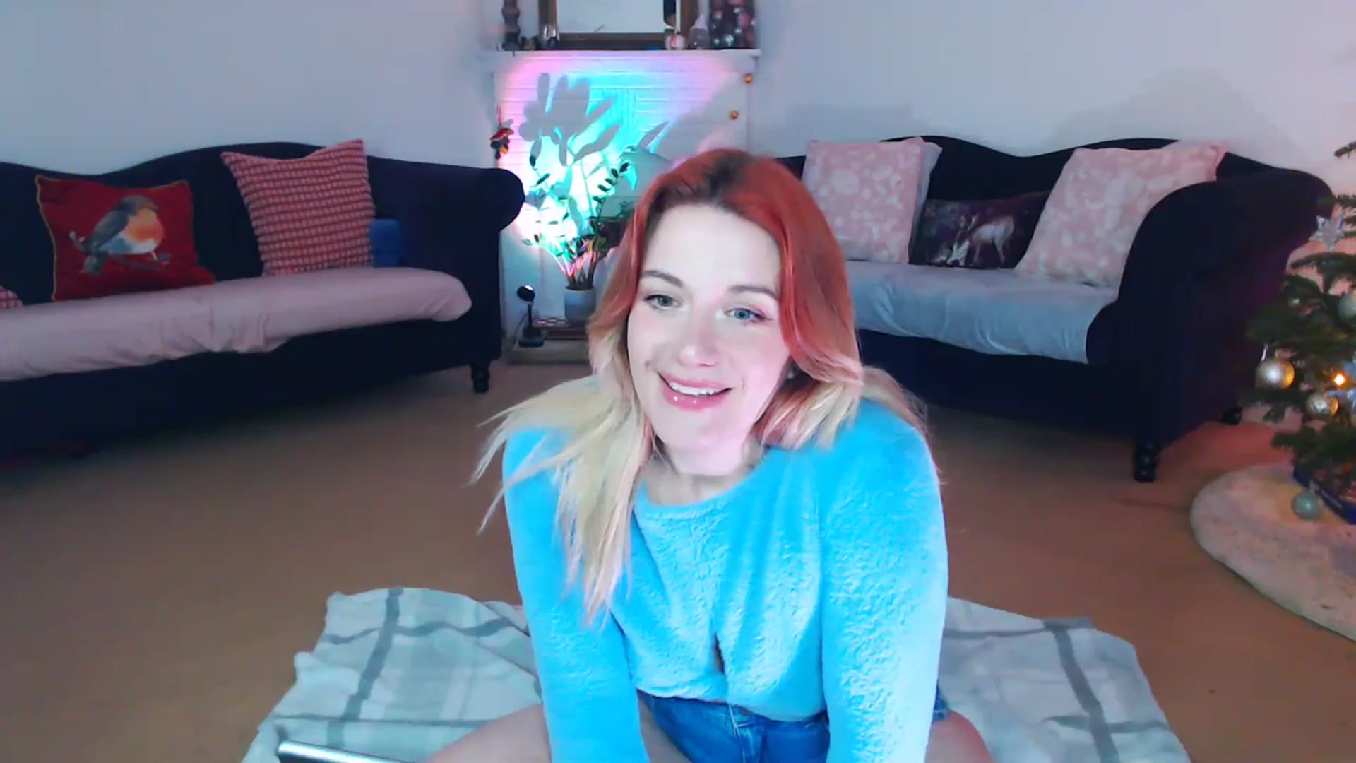Gallery image thumbnail from xDaisyx's myfreecams stream on, 12/19/2023, 18:33 image 2 of 20