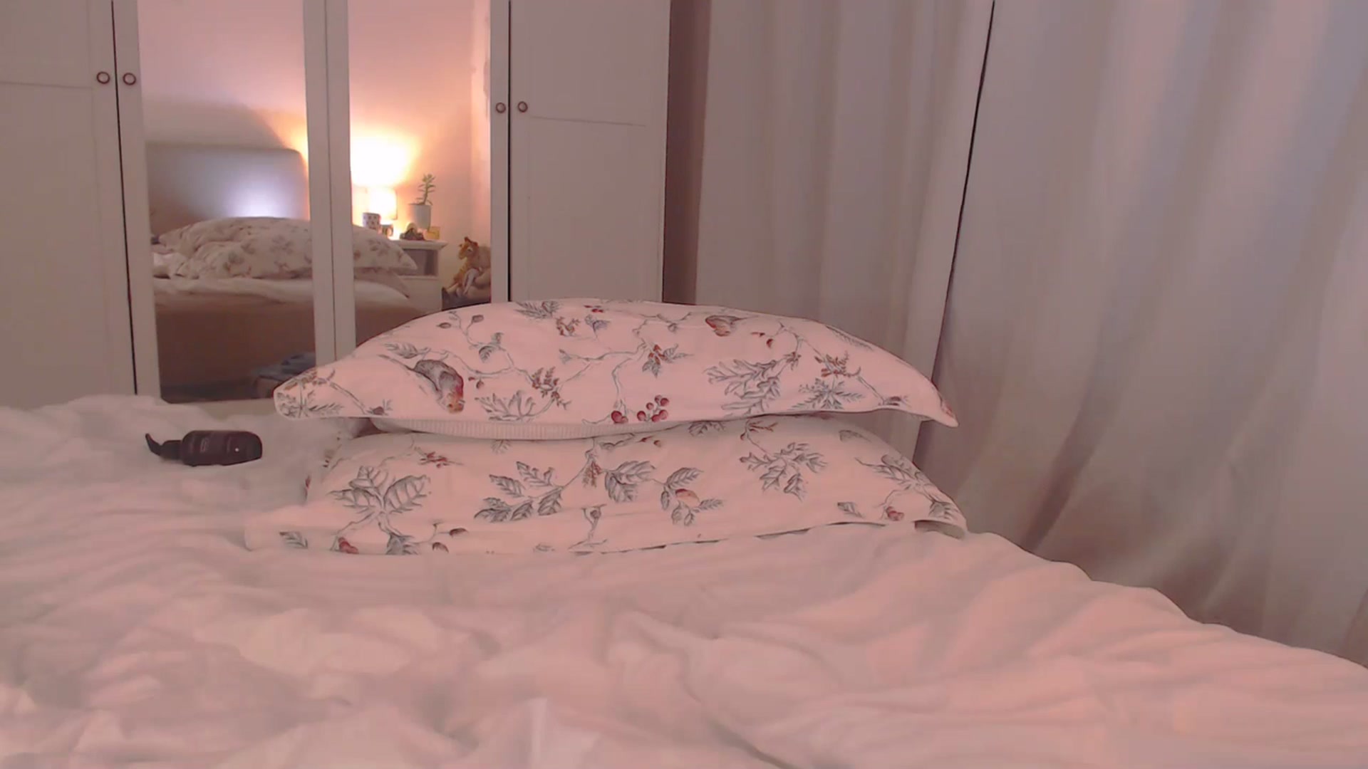 Gallery image thumbnail from xDaisyx's myfreecams stream on, 12/29/2023, 24:01 image 4 of 20