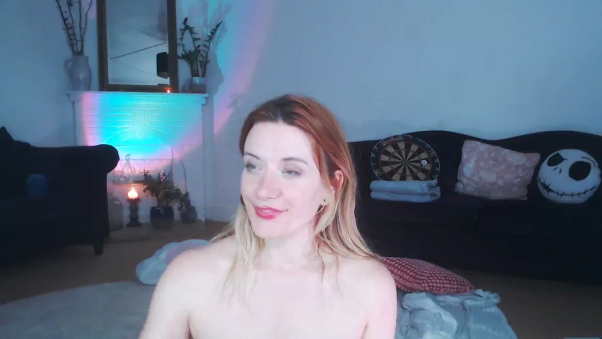 Gallery image thumbnail from xDaisyx's myfreecams stream on, 01/07/2024, 01:19 image 16 of 20