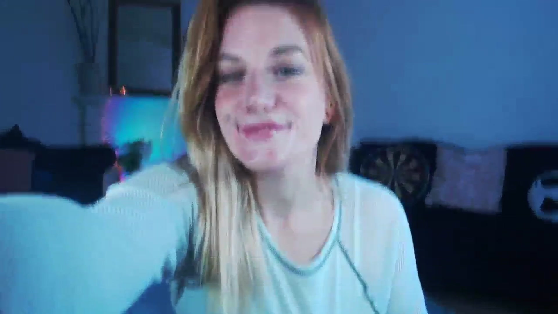 Gallery image thumbnail from xDaisyx's myfreecams stream on, 01/08/2024, 15:03 image 13 of 20