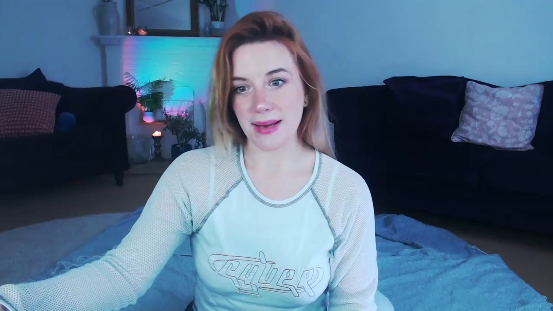 Gallery image thumbnail from xDaisyx's myfreecams stream on, 01/08/2024, 15:03 image 3 of 20