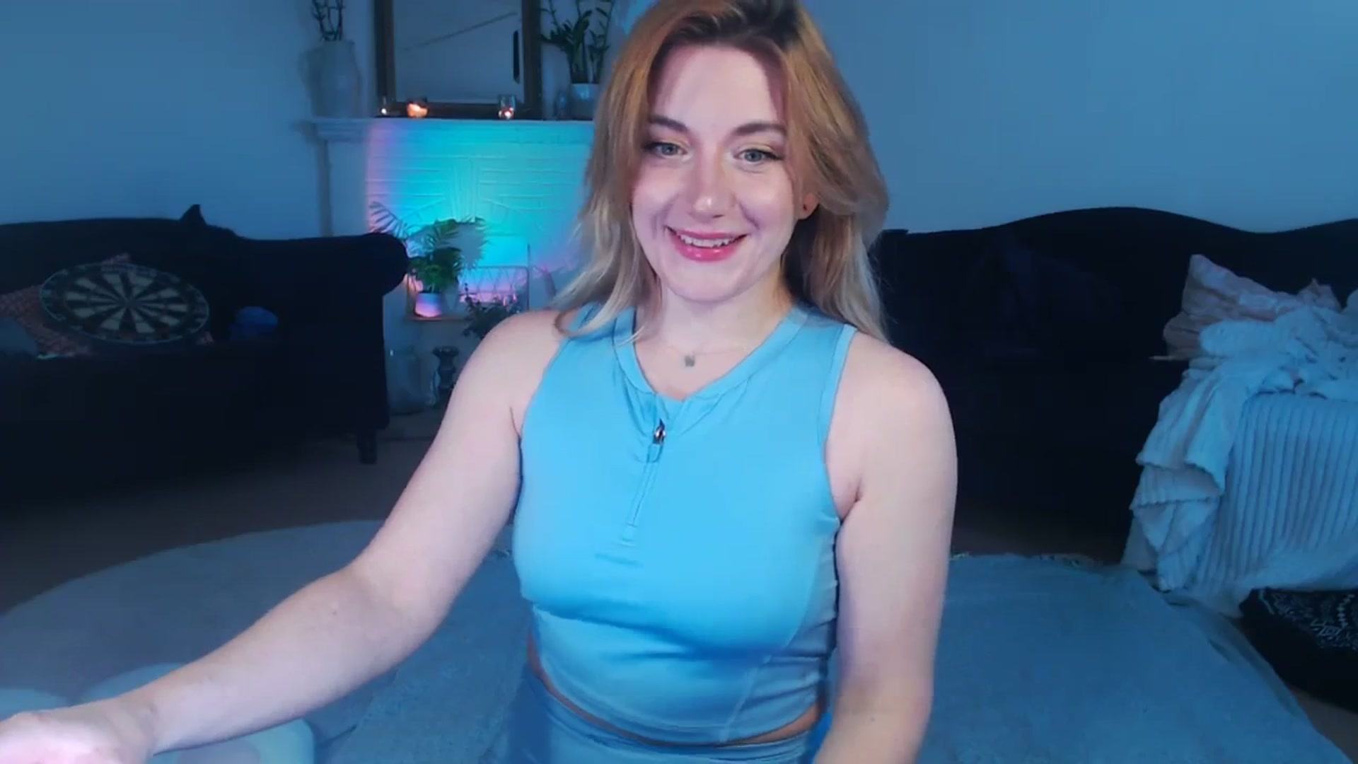 Gallery image thumbnail from xDaisyx's myfreecams stream on, 01/15/2024, 15:16 image 18 of 20