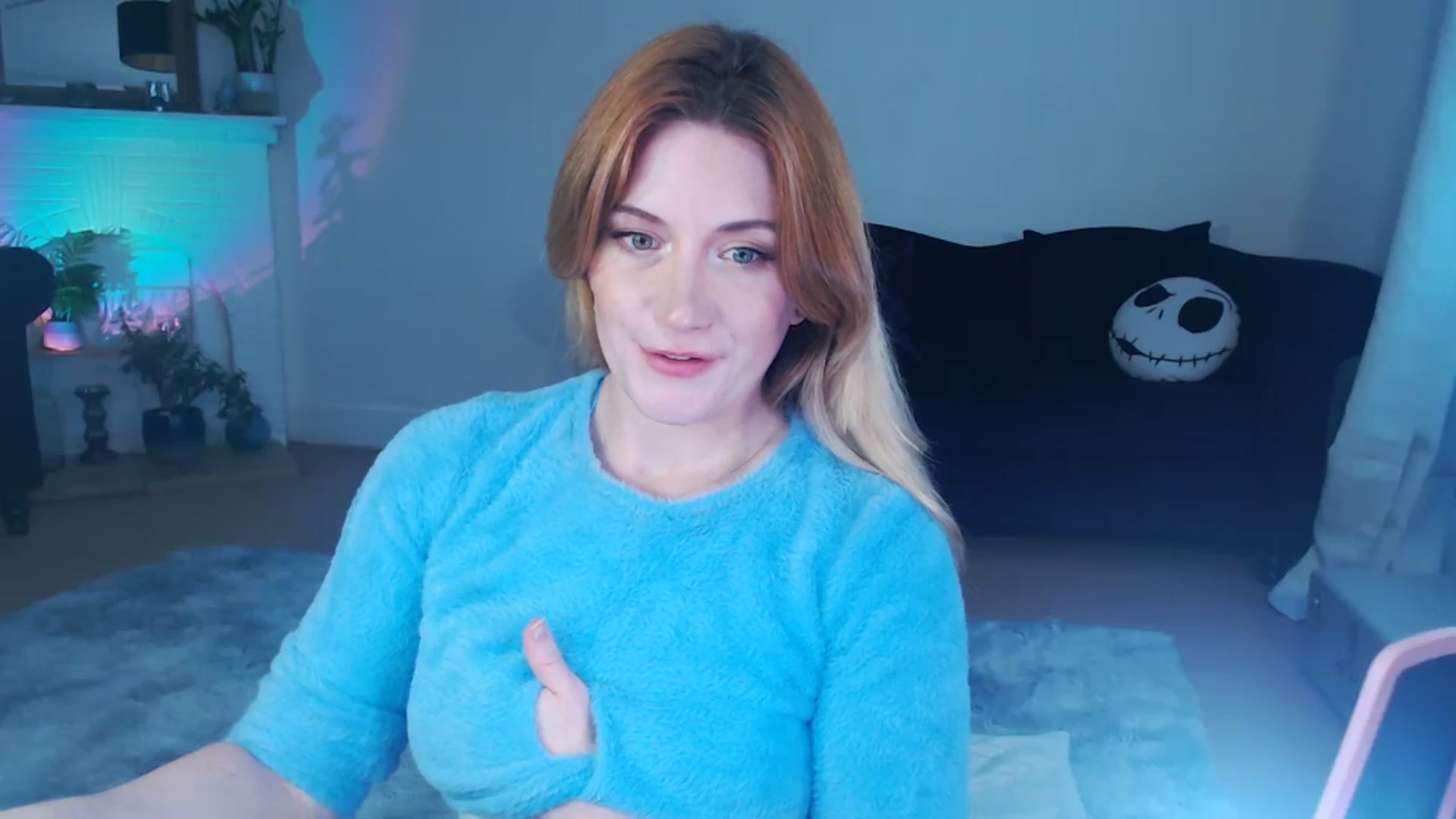 Gallery image thumbnail from xDaisyx's myfreecams stream on, 01/16/2024, 16:43 image 6 of 20