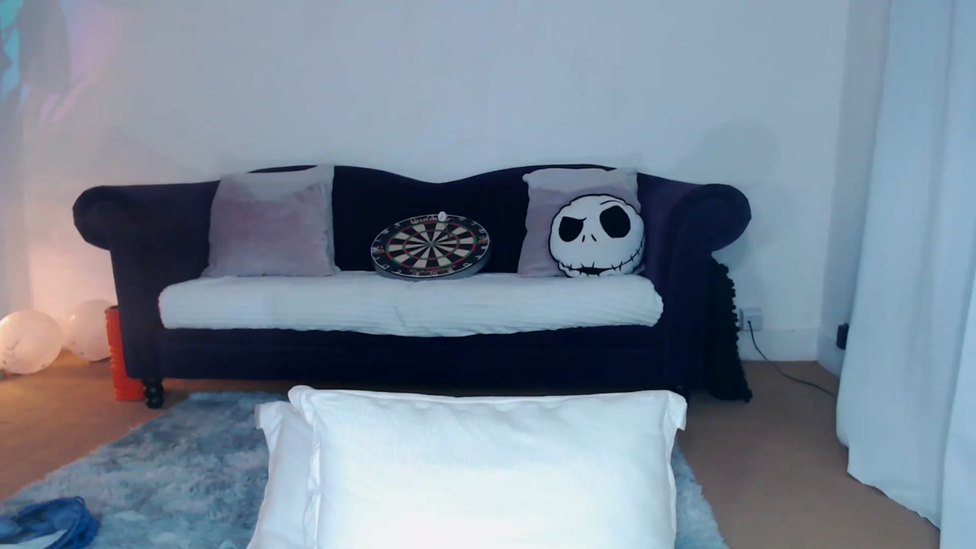 Gallery image thumbnail from xDaisyx's myfreecams stream on, 01/29/2024, 16:55 image 8 of 20