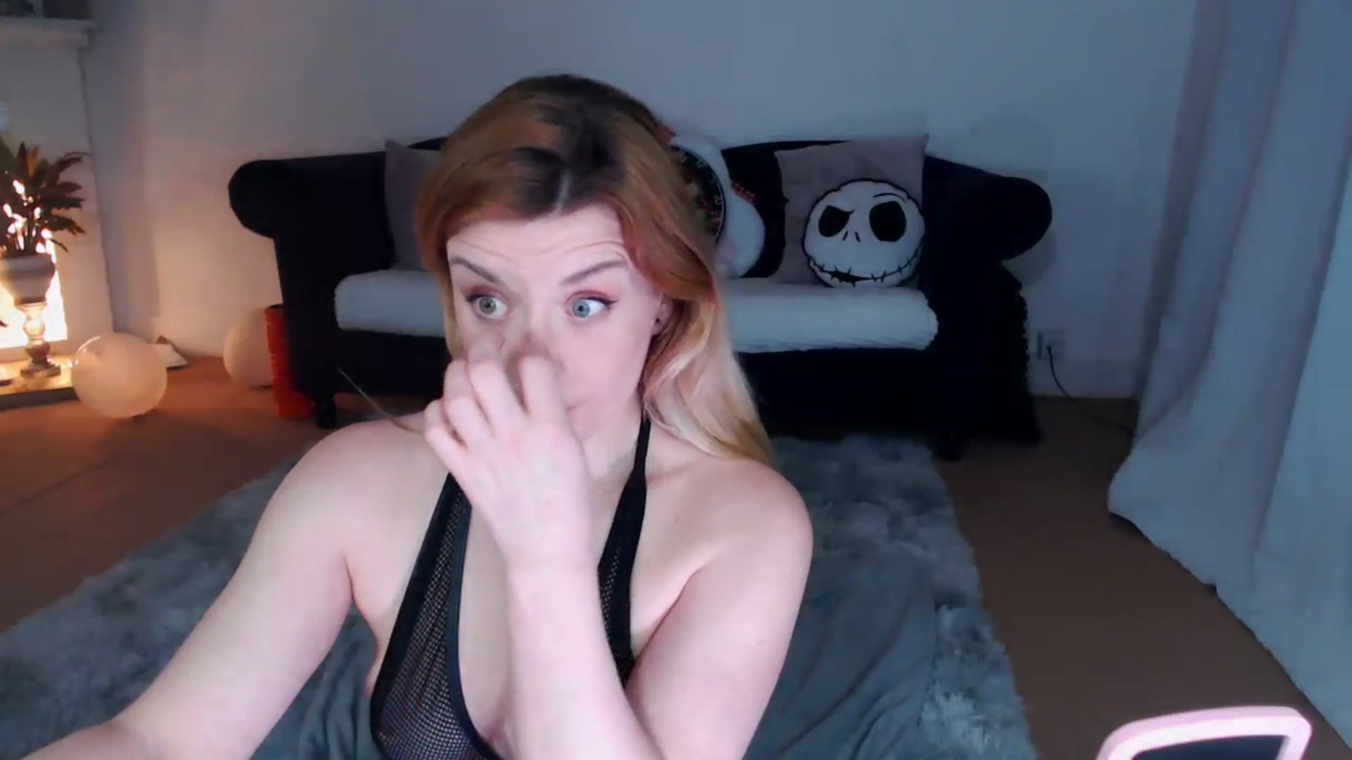 Gallery image thumbnail from xDaisyx's myfreecams stream on, 01/30/2024, 17:35 image 9 of 20