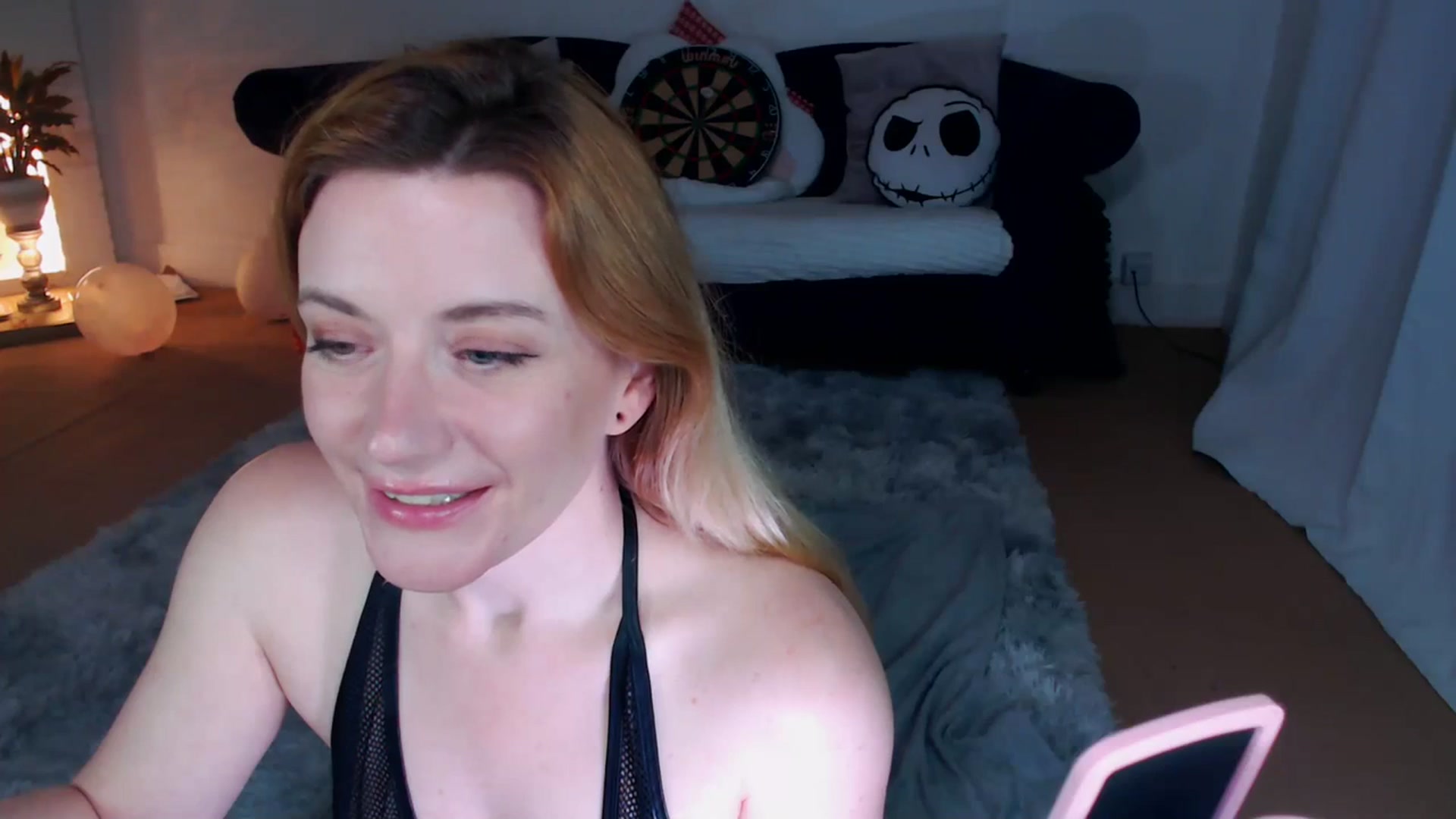 Gallery image thumbnail from xDaisyx's myfreecams stream on, 01/30/2024, 17:35 image 13 of 20