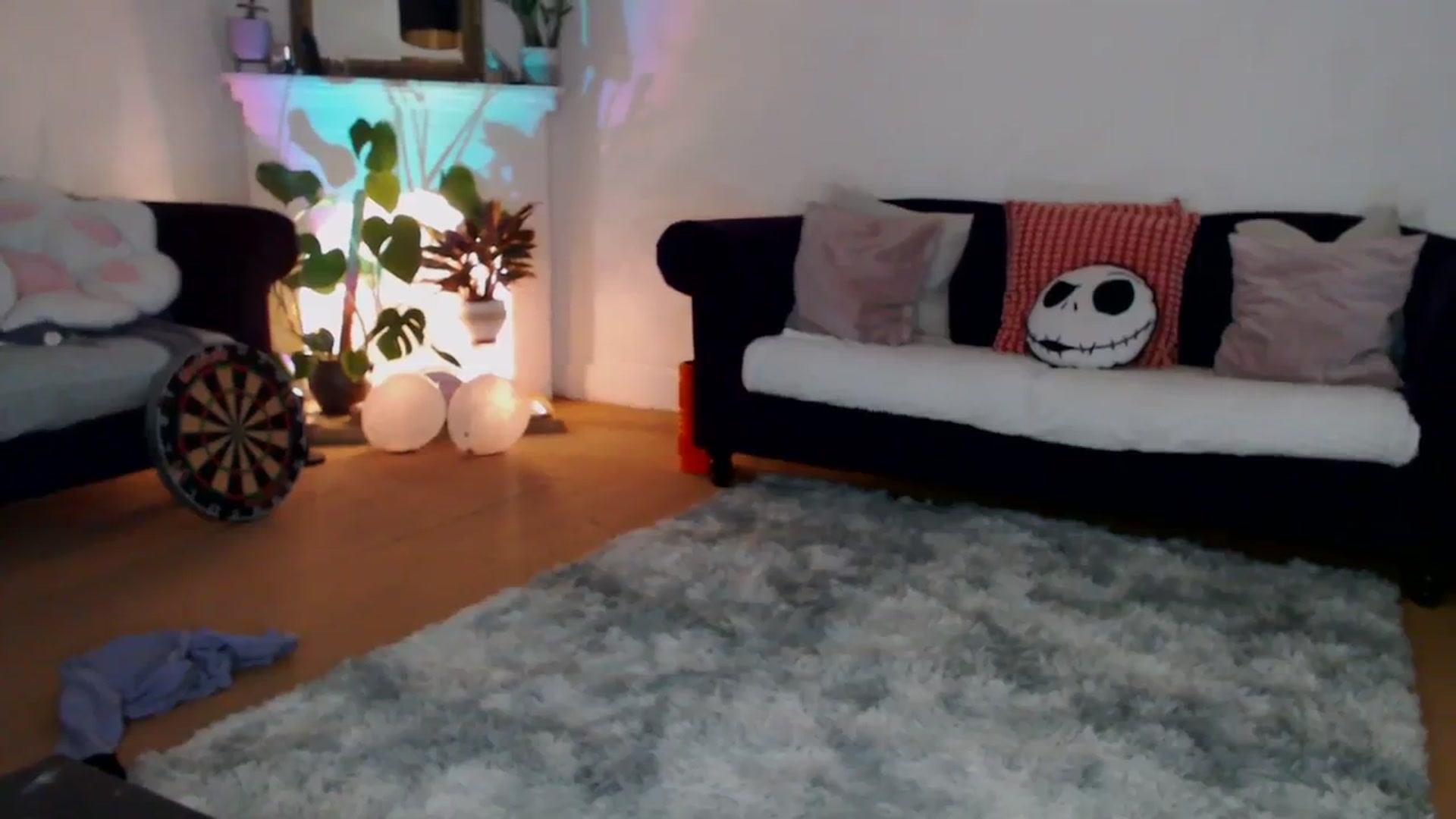 Gallery image thumbnail from xDaisyx's myfreecams stream on, 02/03/2024, 02:57 image 6 of 20