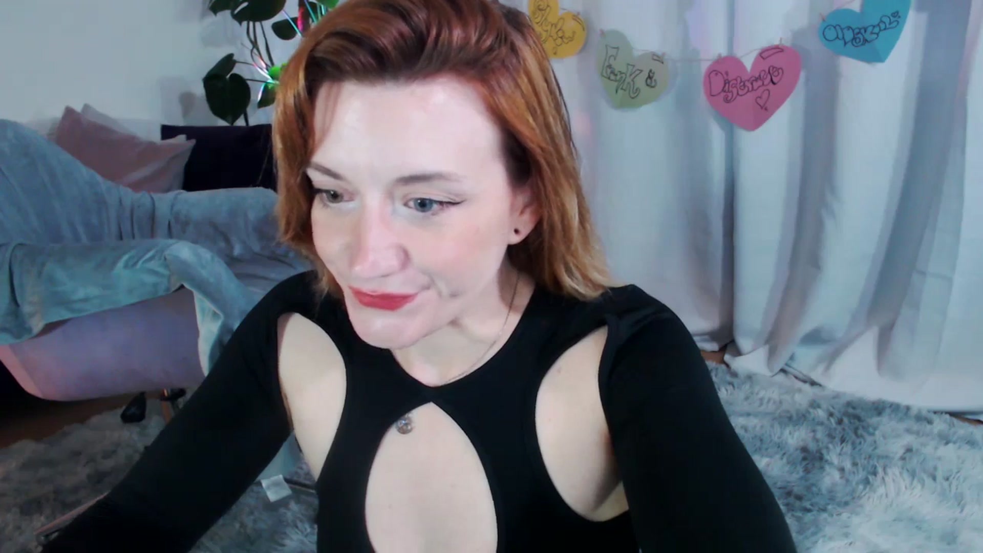 Gallery image thumbnail from xDaisyx's myfreecams stream on, 02/07/2024, 15:59 image 3 of 20