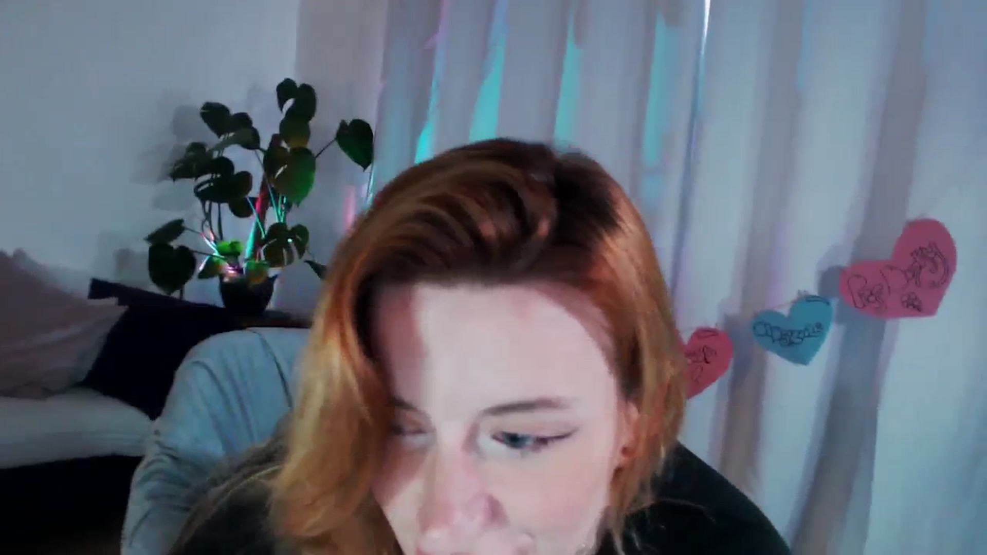 Gallery image thumbnail from xDaisyx's myfreecams stream on, 02/07/2024, 15:59 image 6 of 20
