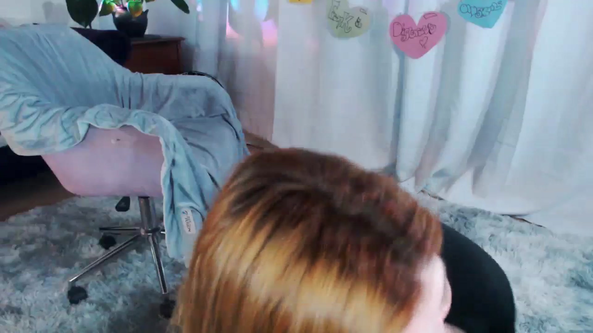 Gallery image thumbnail from xDaisyx's myfreecams stream on, 02/07/2024, 15:59 image 10 of 20