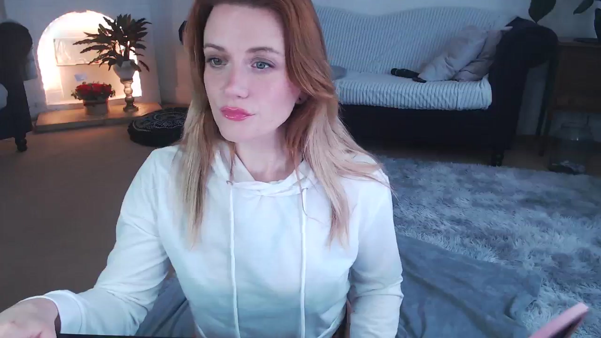 Gallery image thumbnail from xDaisyx's myfreecams stream on, 02/15/2024, 13:14 image 12 of 20