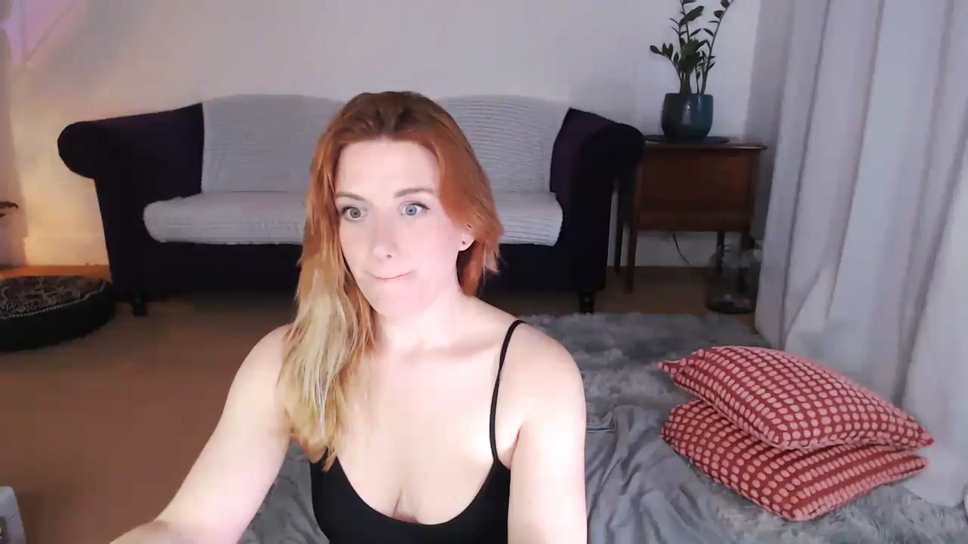 Gallery image thumbnail from xDaisyx's myfreecams stream on, 02/21/2024, 15:42 image 20 of 20