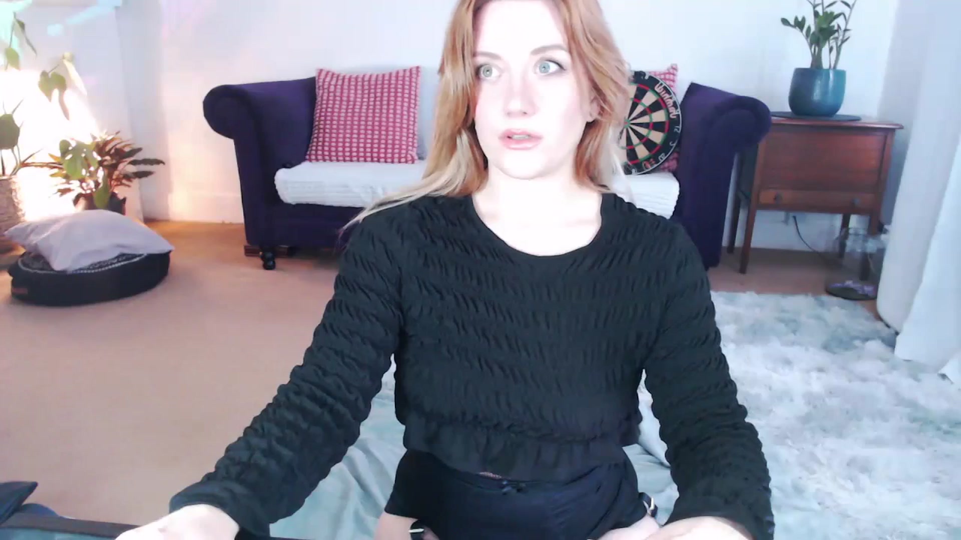 Gallery image thumbnail from xDaisyx's myfreecams stream on, 02/22/2024, 13:19 image 3 of 20