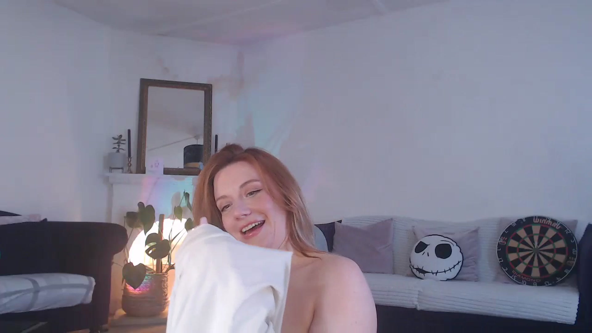 Gallery image thumbnail from xDaisyx's myfreecams stream on, 02/26/2024, 14:38 image 16 of 20