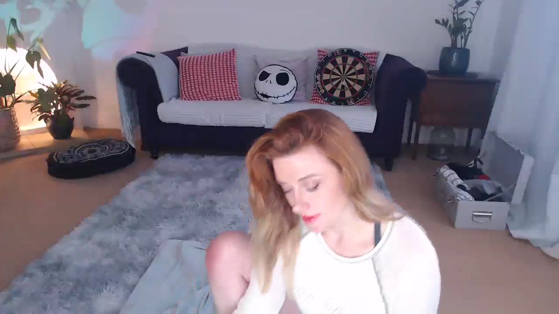 Gallery image thumbnail from xDaisyx's myfreecams stream on, 02/27/2024, 16:25 image 20 of 20
