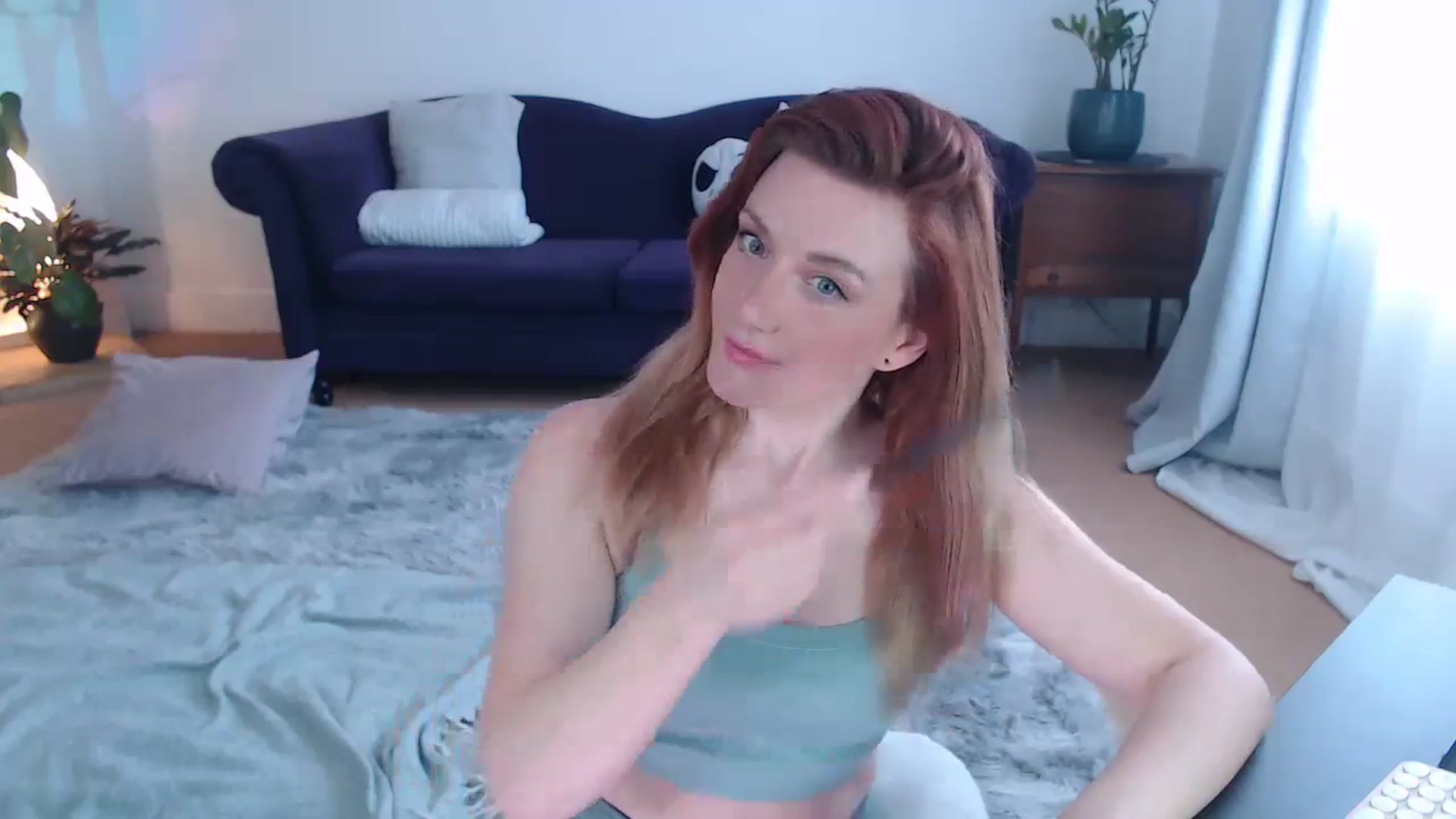 Gallery image thumbnail from xDaisyx's myfreecams stream on, 03/07/2024, 14:46 image 13 of 20